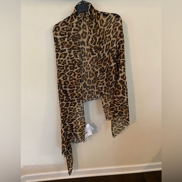 New Large Lepord Print Brown Carmel Wrap - Picture 2 of 6